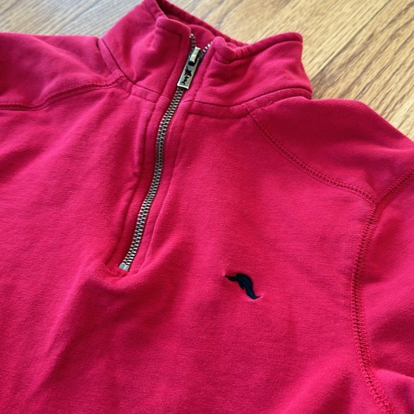Tommy Bahama Red Pull Over - Picture 2 of 3